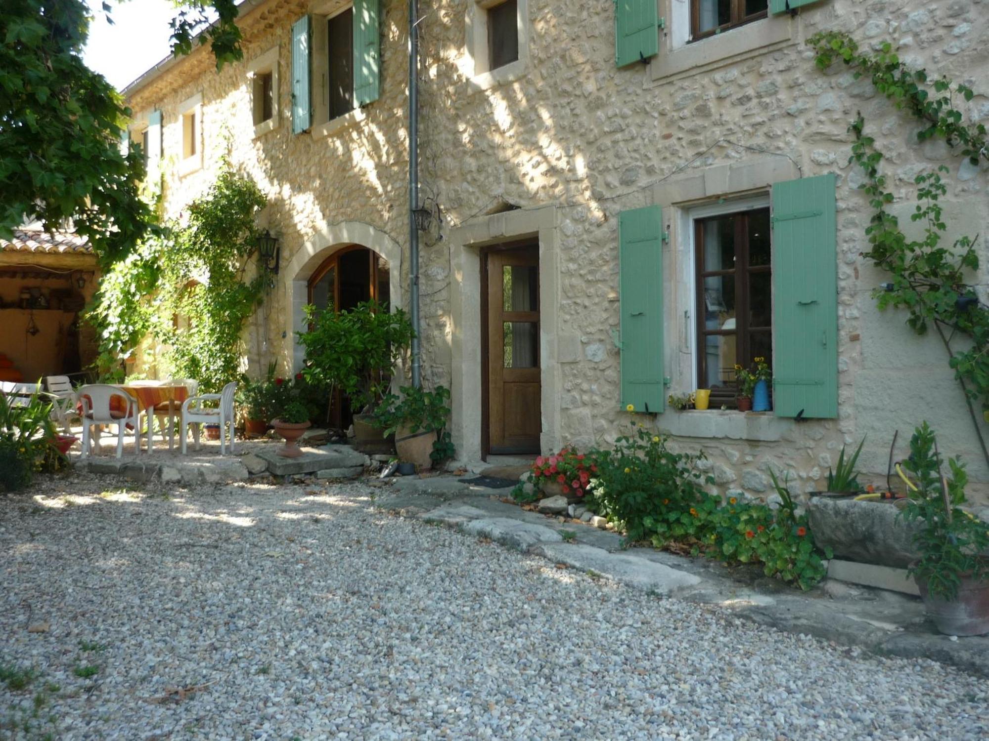 Le Val Leron Bed & Breakfast Valaurie Exterior photo